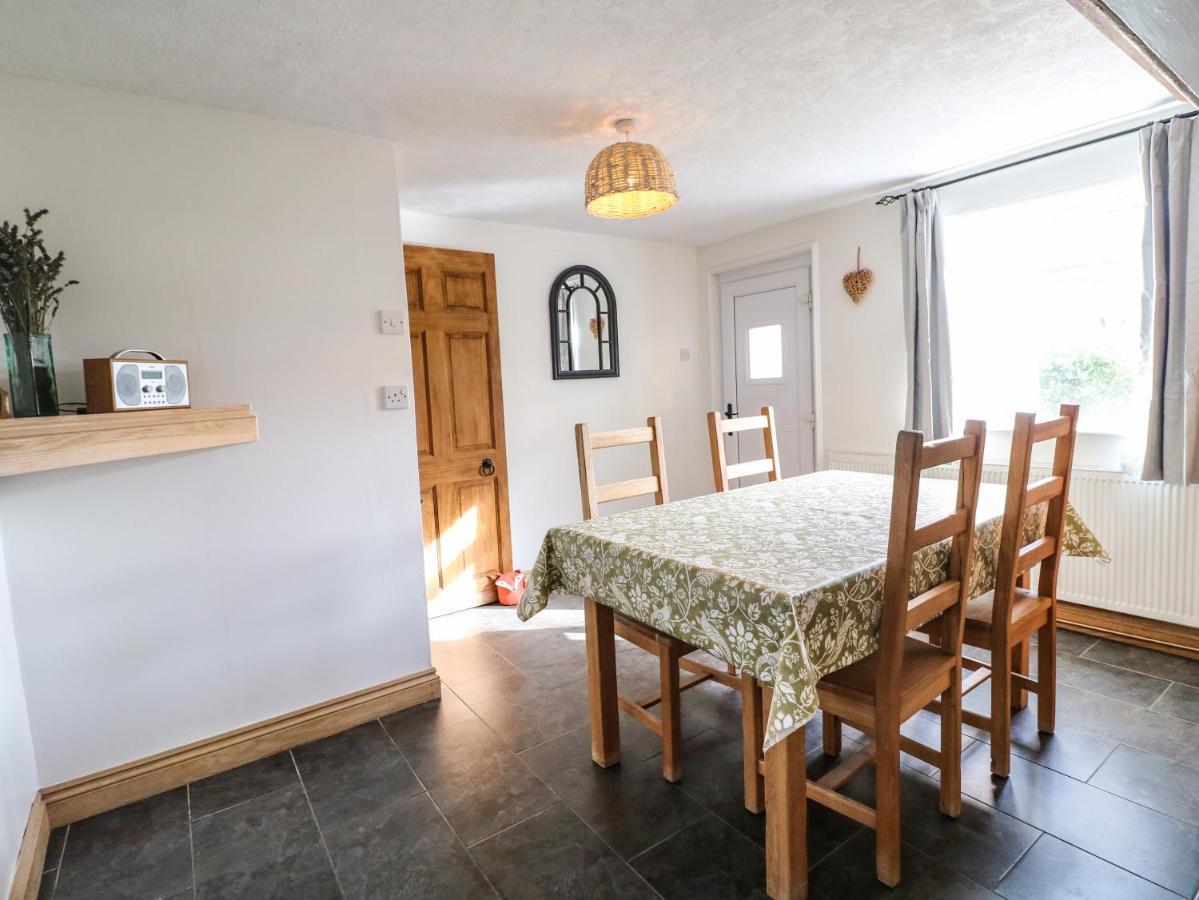Hops Cottage Ashbourne  Bagian luar foto