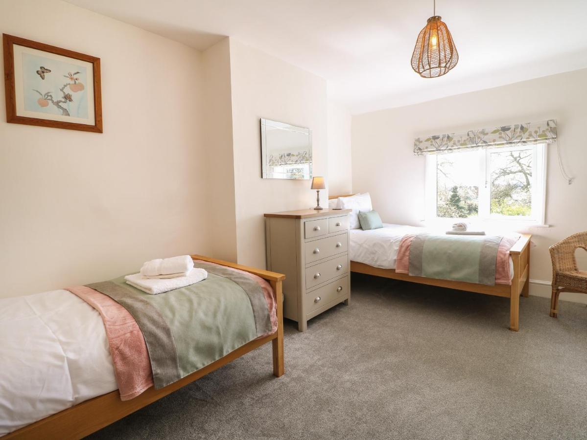 Hops Cottage Ashbourne  Bagian luar foto